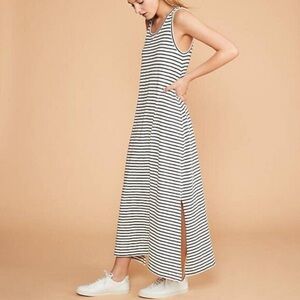 LOU & GREY Striped soft stretchy maxi length sleeveless dress. MEDIUM